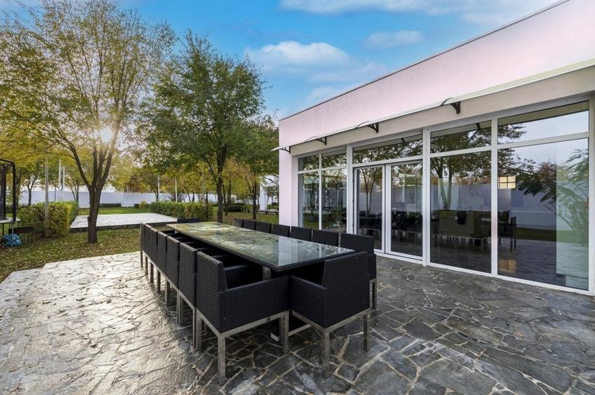 Un Domeniu Unic Lângă București. Luxul Pe Un Singur Nivel: Vilă De Vânzare - 17