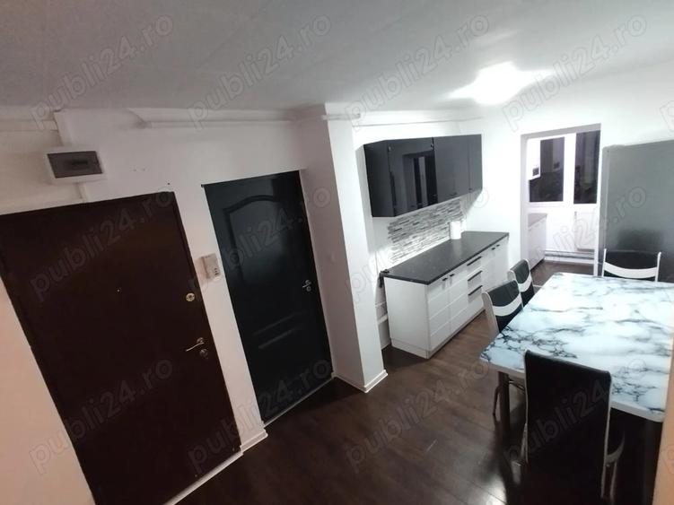 Proprietar - Apartament 3 camere decomandat, centrala, clima, zona Aradului - Piata Verde - 4