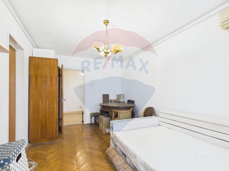 Apartament cu 3 camere în zona – 1 Mai / Domenii - 7