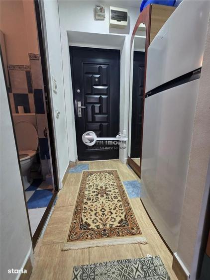 Garsoniera Alexandru etaj 3 - 250Euro - 3