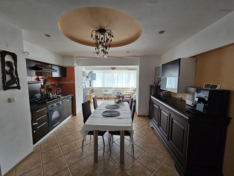 Apartament 2 camere transformat in 3 camere, Buzaului. - 3