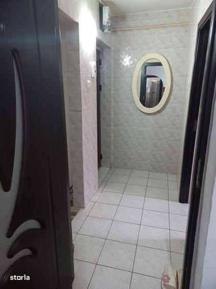 Apartament 2 camere semidecomandat de vanzare zona Crang - 5