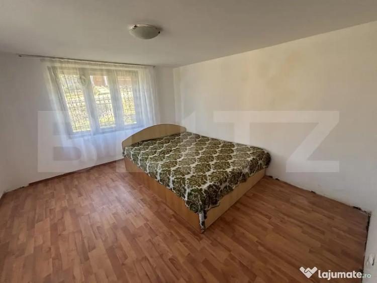 Casa de vanzare, zona linistita, in Recea - 1