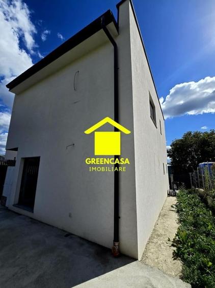 Casă unifamilială de vânzare în Dezmir – 120 mp utili, teren de 495 mp - 2