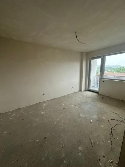 Apartament 2 camere, semidecomandat, semifinisat, 58 mp , zona Someșului - 2