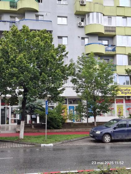 Spa?iu comercial 56 mp de inchiriat Spa?iu comercial 56 mp de inchiriat