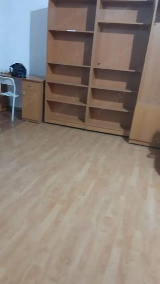 Dau in chirie spatiu . - 1