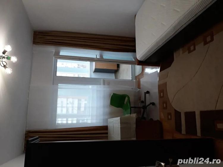 Proprietar, inchiriez apartament 3 camere ultracentral - 10