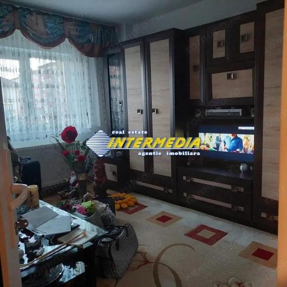 Garsoniera de vanzare in Alba Iulia Cetate decomandata - 1