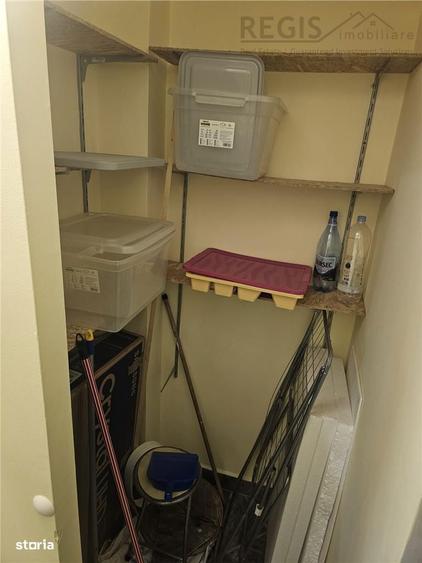 Apartament cu 2 camere, mobilat în Est