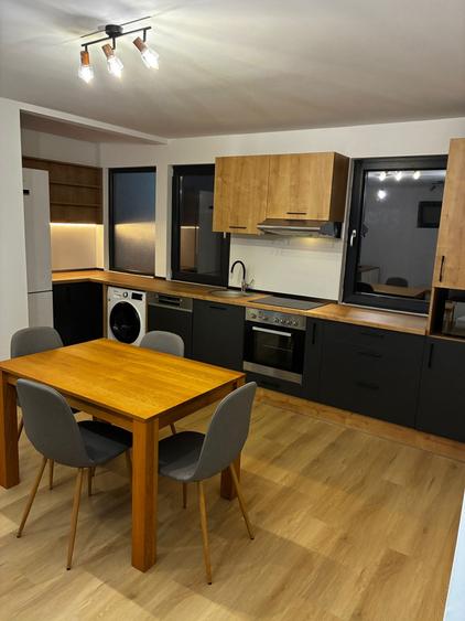 Vand sau inchiriez proprietate in Deva, Santuhalm compusa din 4 case insiruite - 6