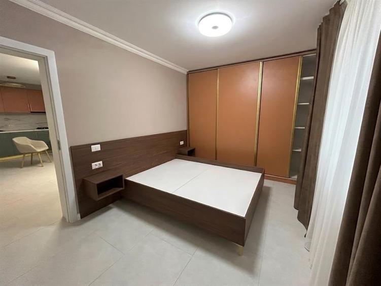 Apartament cu 2 camere decomandat, mobilat în Ipotești