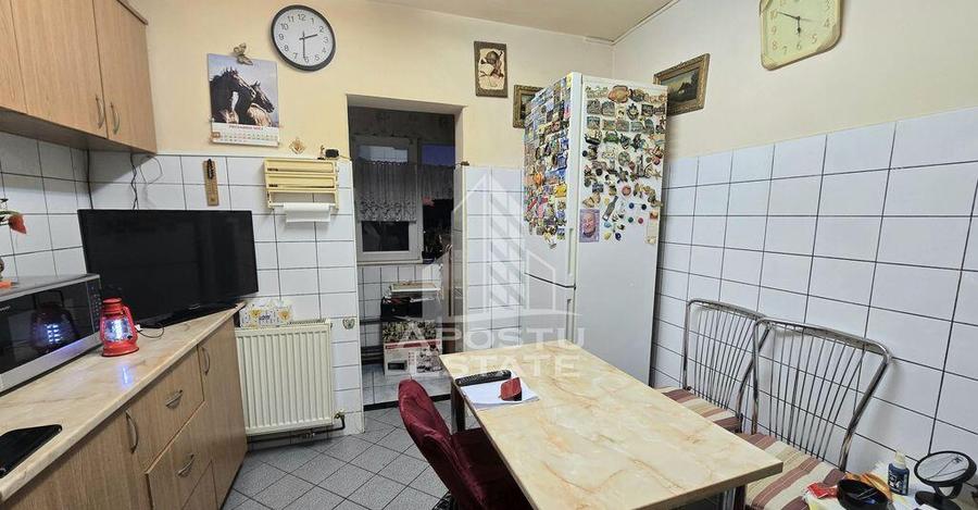 Apartament cu 2 camere, decomandat, centrala proprie, zon... - 4