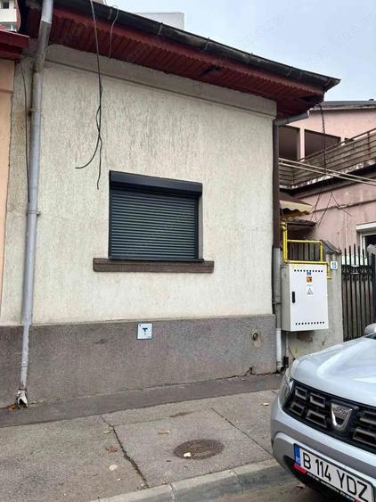 Casa mica renovata 2025 Sector 1 - 3