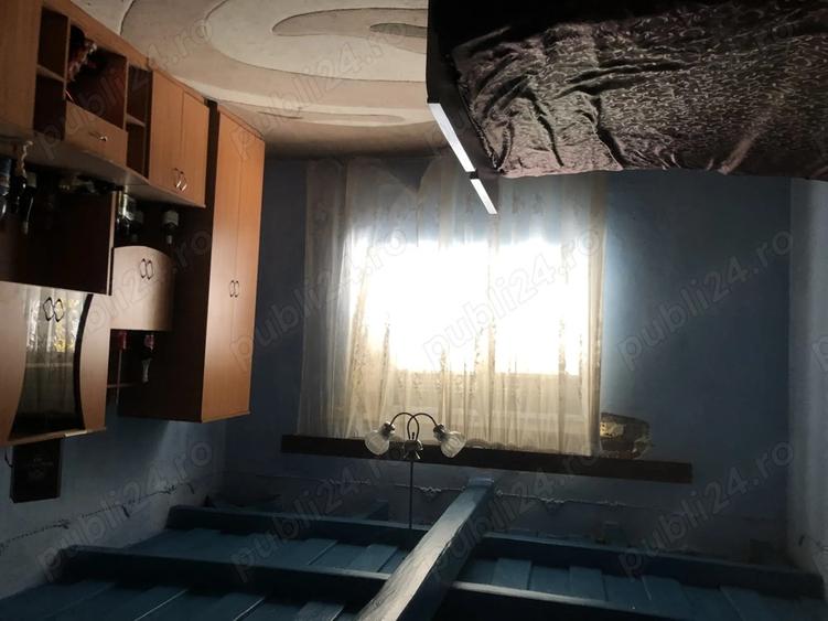 Vand casa Macea-central - 5