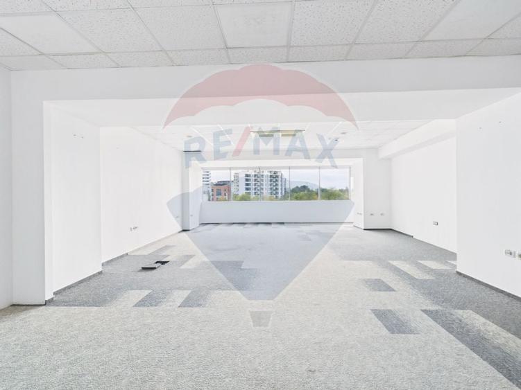 Spațiu comercial parter, 266 mp, diverse activitati în zona Baneasa - 17