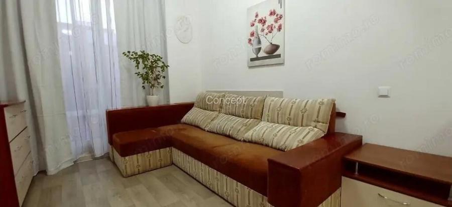 Garsoniera in zona Izvor