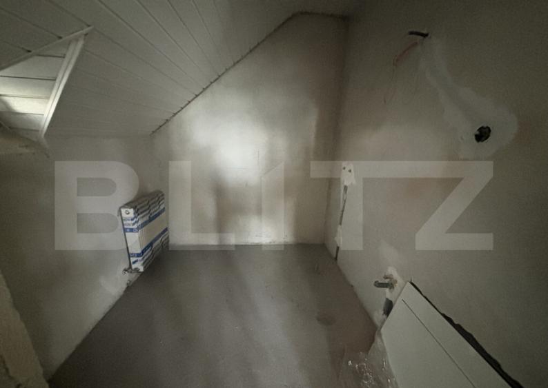 Casa de vanzare, 120 mp utili, teren 780 mp, zona Botizulu - 15