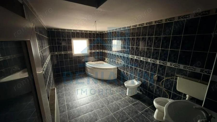 Vila P+2 Alexandru Cel Bun cu doua etaje si curte proprie - 6