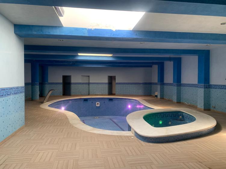 Primo -Vilă D+P+2M+Mpiscina teren 1289 mp preț.2.500.000 euro - 10