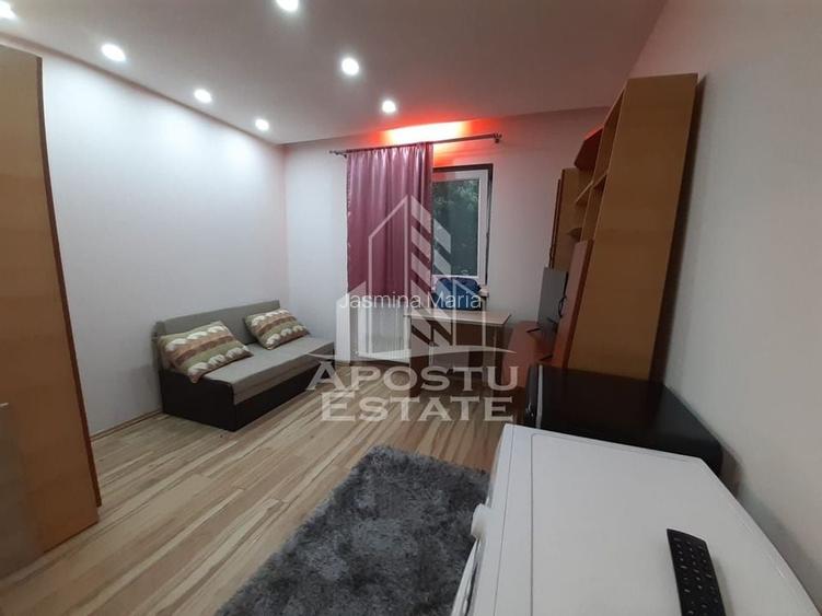 Garsoniera de 18 mp in zona Dambovita, ideal investitie Garsoniera de 18 mp in zona Dambovita, ideal investitie
