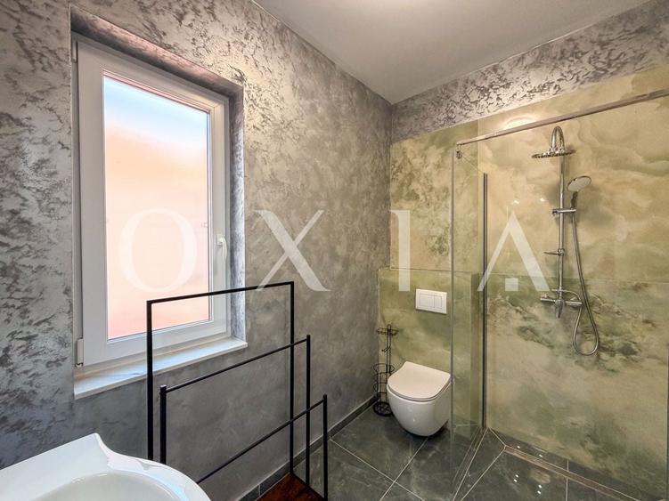 Duplex cu 5 camere cu Canalizare în Giarmata-Vii