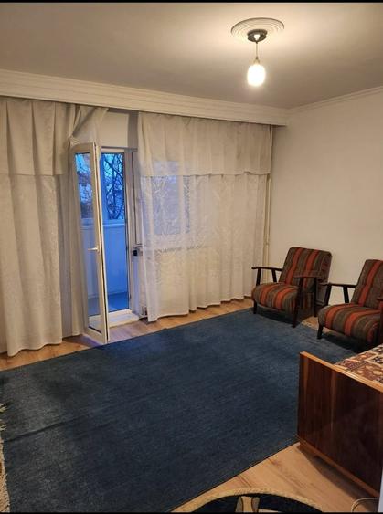Apartament 3 camere de închiriat | Zona Hotel Sport – Mircea cel Bătrân - 2
