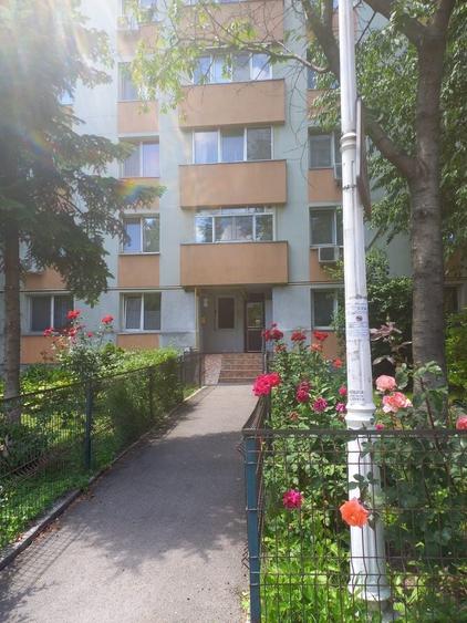 Apartament 2 camere, decomandat, Crangasi - 1