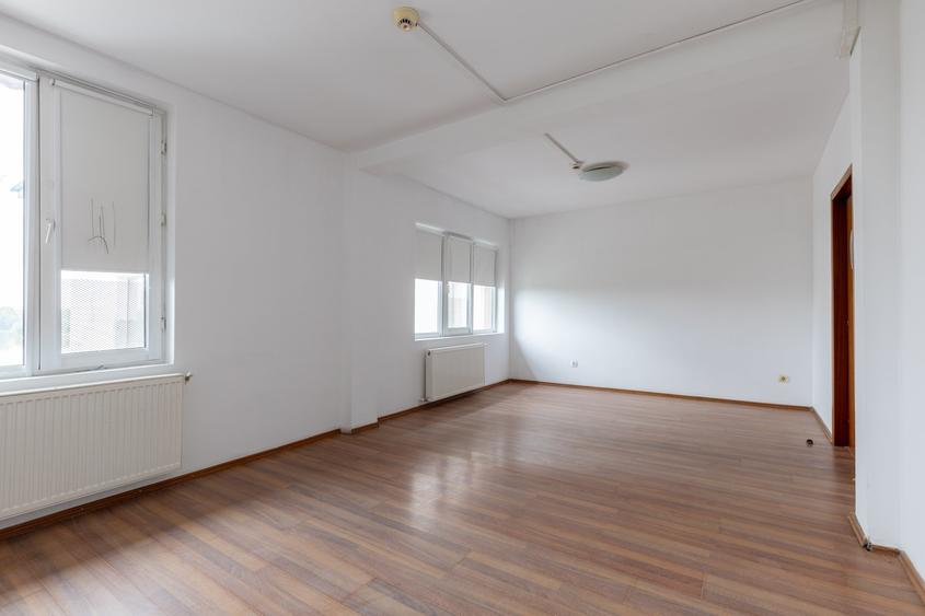 Duplex cu vedere la Lac Grivita! - 1