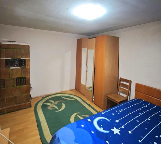 Se oferă spre vânzare casă 3 camere individuală la curte zona Salaj - 6