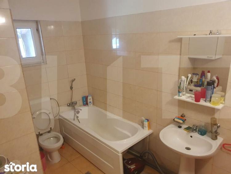 Casa spatioasa, complet mobilata si utilata 235 mp utili, teren 16 - 10