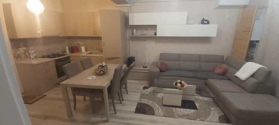 Mamaia Sat- ap 2 camere mobilat,utilat modern, centrala pe gaze, termen lung - 1