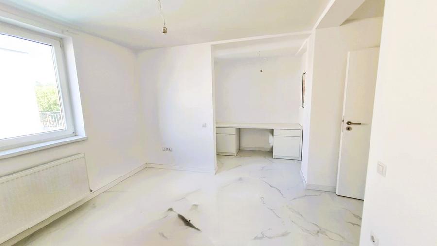 Triplex  Selimbar - 10