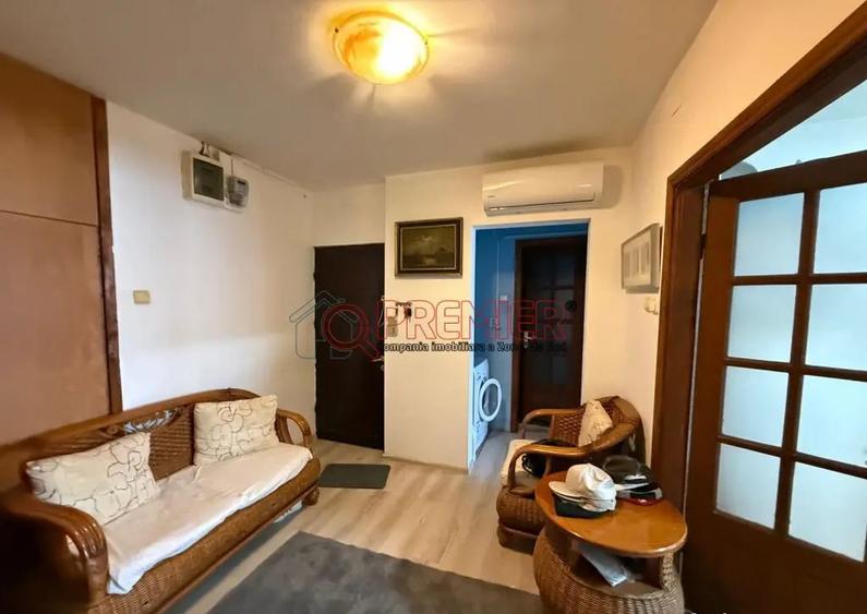 Str. Mariuca Aparatorii Patriei - Apartament 4 - 12