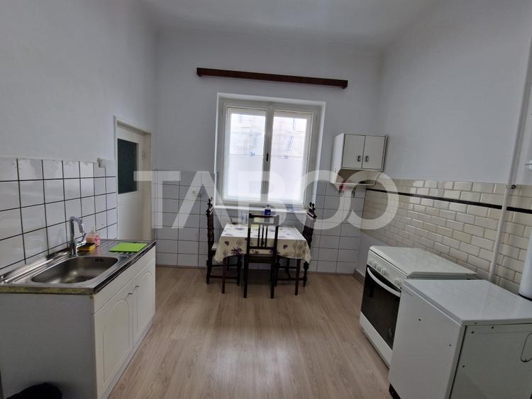 Apartament central 4 camere spatiu comercial garaj si pivnita Sibiu - 6
