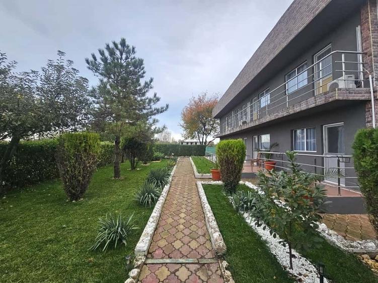 Pensiune de vanzare in Venus