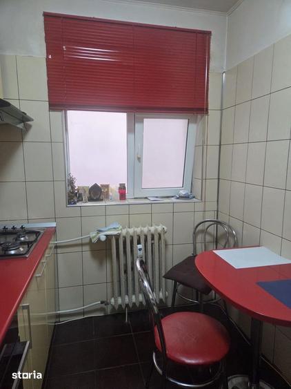 Apartament 3 camere, etaj 1/10, str. Toporasi, Sector 5, balcon, lift - 7