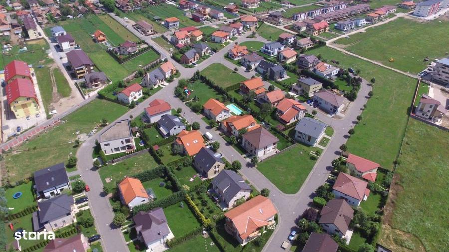 Teren intravilan de 488 mp , Cartier TERRA - 1