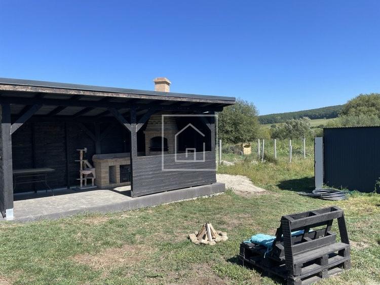 Teren 829 mp autorizatie de constructie 4 cabanute A-frame in Tocile - 5