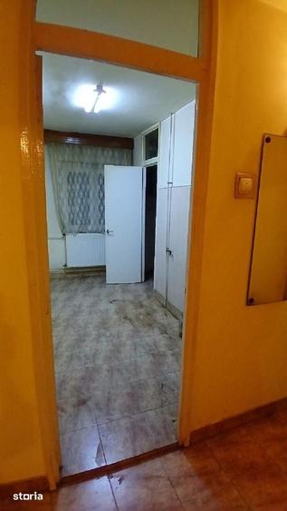3 cam decomandat spatios 82 mp St O Iosif 5 minunte de Complex 2 bai - 3