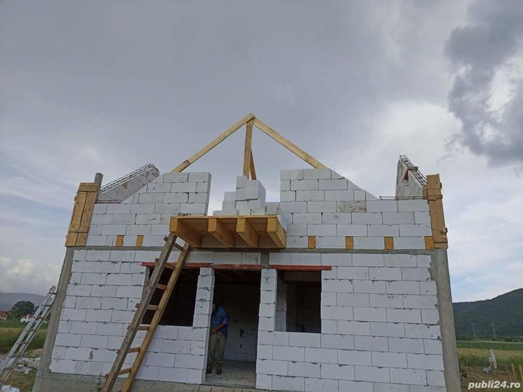 Vand casa ?i teren - 8