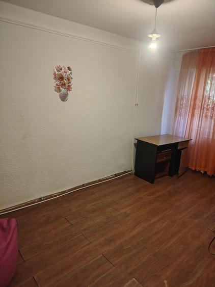 Garsonieră decomandată în Exterior Vest