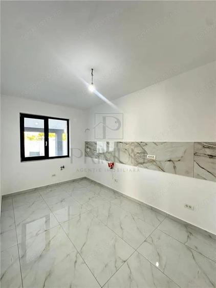 GIROC IQ - Duplex despartit - 5 Camere - 3 Bai - Teren generos - Finisaje premium - 13