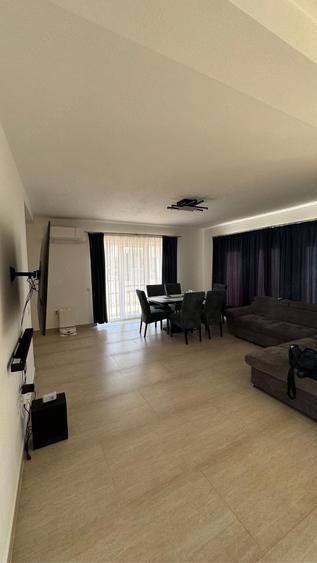 Casa Moderna in Zona Castelului Transilvania Elegan?a ?i Lini?te - 5