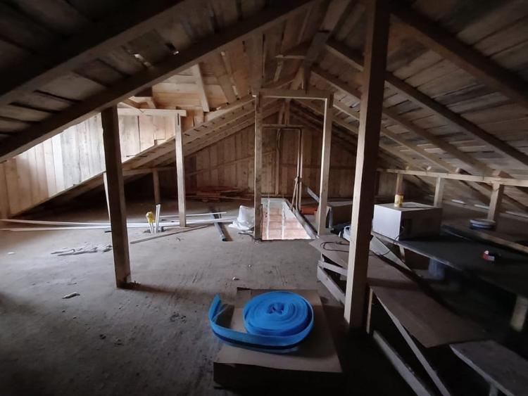 CASA INDIVIDUALA , 3 CAMERE, BECI,  PLACA DE BETON PESTE ETAJ , TOMESTI - 16