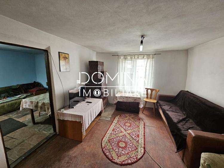 Vanzare casa P+1 situata in comuna Ciuperceni, sat Stramba-Vulcan - 3