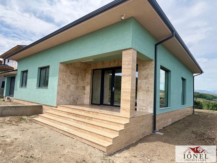 Casa noua pe un nivel de vanzare in Alba Iulia - Micesti - 1