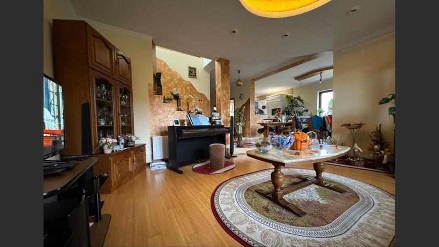 House for sale, 6 Rooms, 242 sqm, 800 sqm, Vetiș - 5