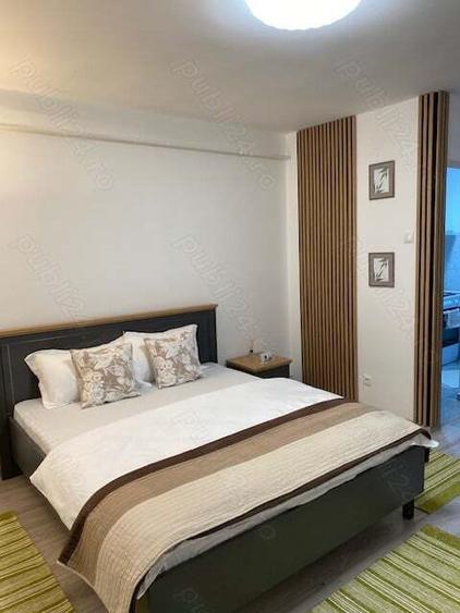 Inchiriez ap.1 cam. - 3