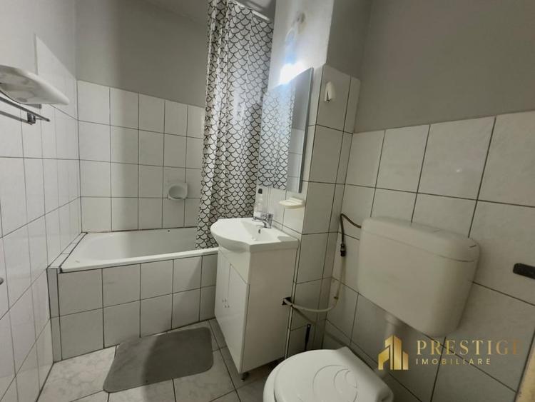 Garsoniera tip D de vanzare pe str.Bumbacului, zona Nufarul - Oradea - 11